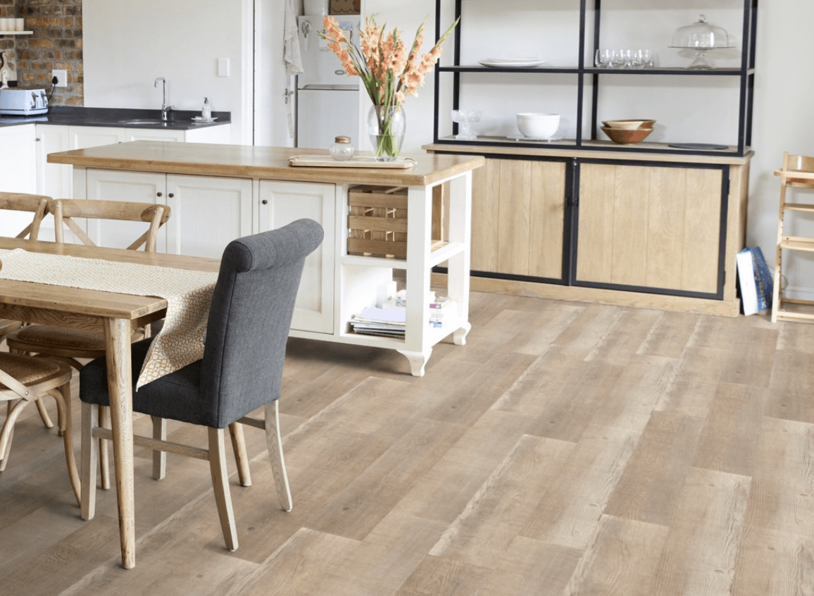 Vinylová podlaha Expona Domestic 5828 Beige Saw Mill Oak